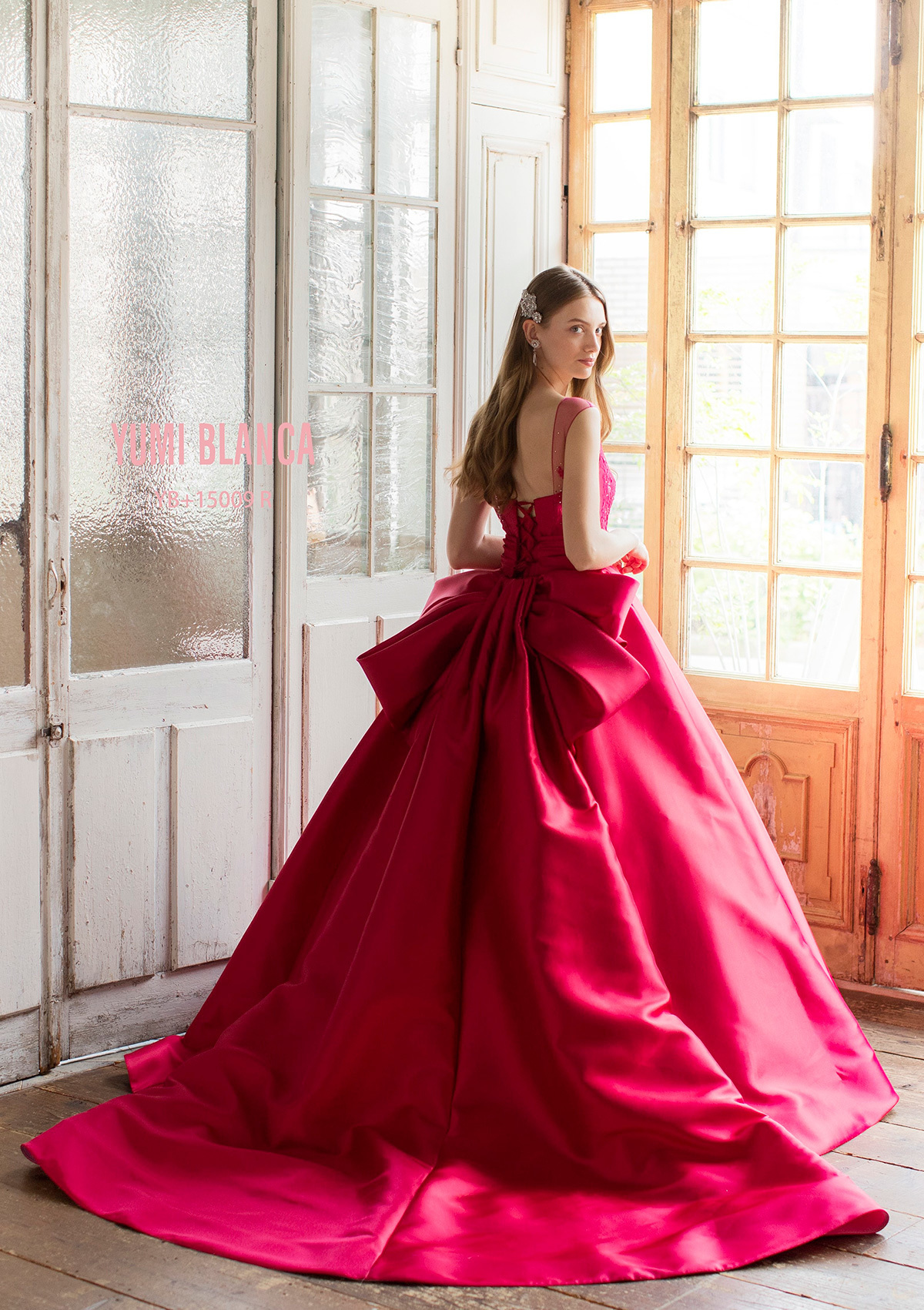 静岡市・富士市・沼津市のドレス専門店フィーノのカラードレス、桂由美YB-15009REの画像３