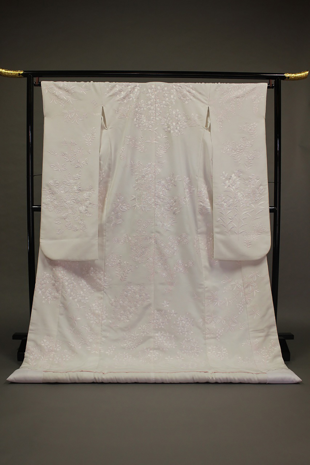 静岡市・富士市・沼津市のドレス専門店フィーノの和装、お祓いの無垢WA-650（燗寿の珀）の画像