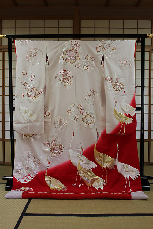 静岡市・富士市・沼津市のドレス専門店フィーノの和装、お祓いの無垢WA-653（鶴寿珀）の画像