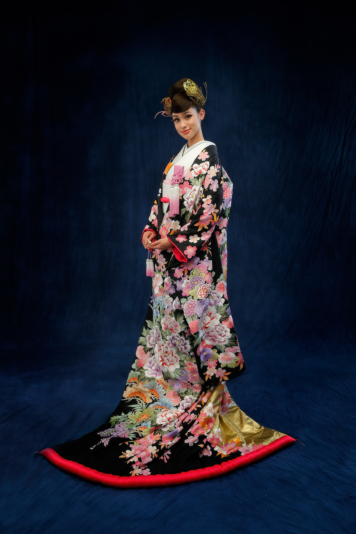 静岡市・富士市・沼津市のドレス専門店フィーノの和装、桂由美CA5709（天桜花集）の画像１