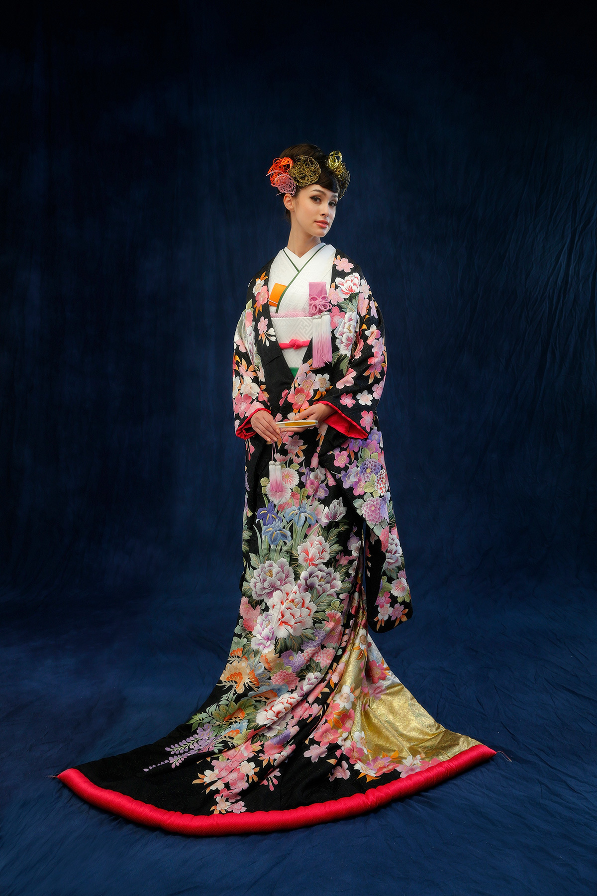 静岡市・富士市・沼津市のドレス専門店フィーノの和装、桂由美CA5709（天桜花集）の画像３