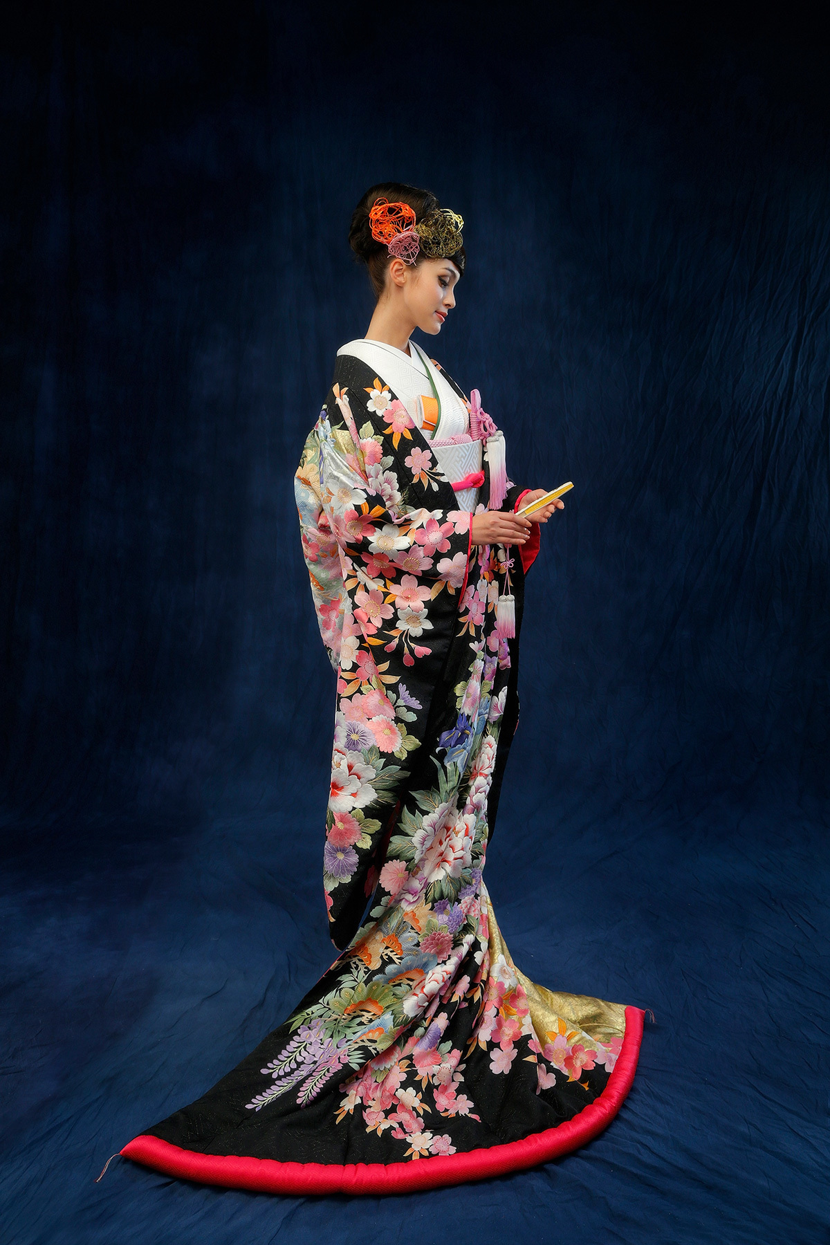 静岡市・富士市・沼津市のドレス専門店フィーノの和装、桂由美CA5709（天桜花集）の画像４