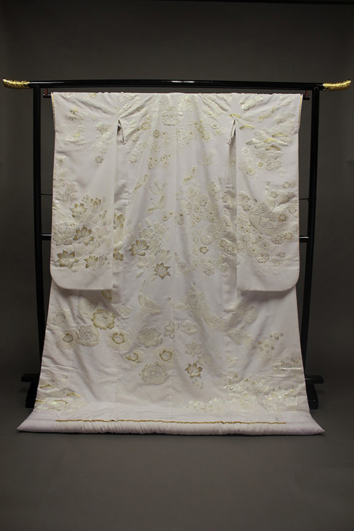 静岡市・富士市・沼津市のドレス専門店フィーノの和装、お祓いの無垢WA-644（春祥珀）の画像