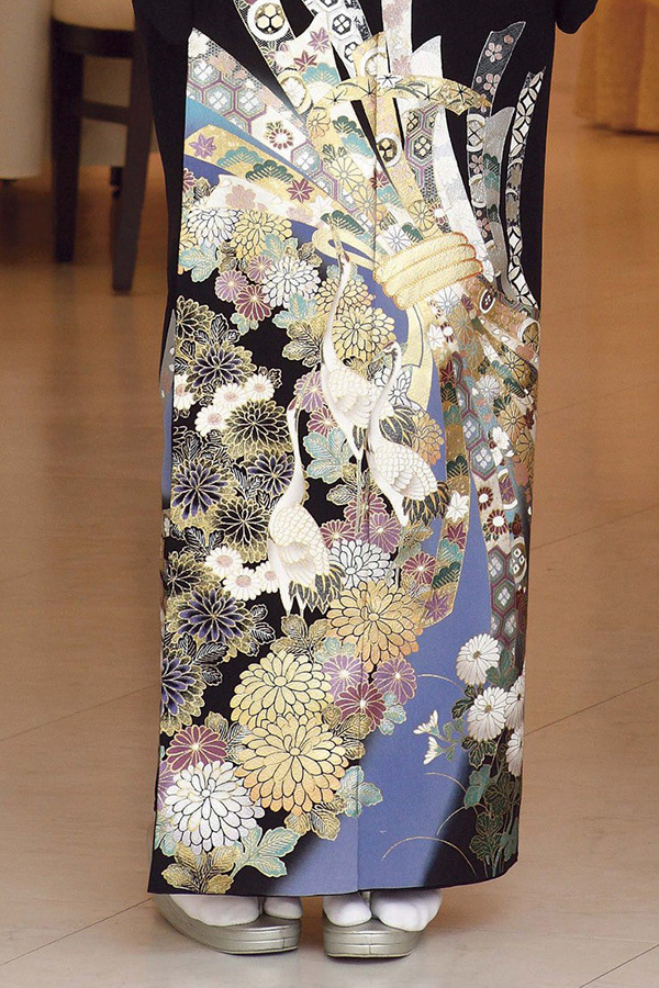 静岡市・富士市・沼津市のドレス専門店フィーノのお母様の留袖C-580
