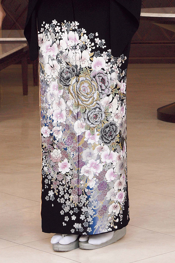 静岡市・富士市・沼津市のドレス専門店フィーノのお母様の留袖C-581