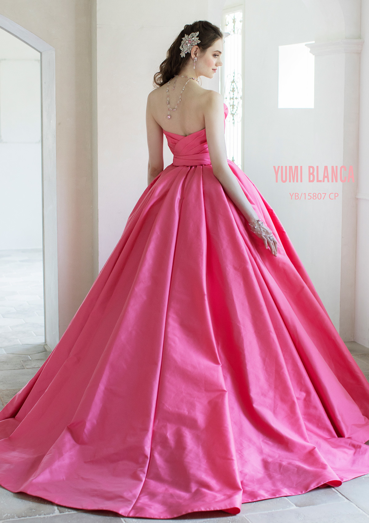静岡市・富士市・沼津市のドレス専門店フィーノのカラードレス、桂由美YB-15807Pの画像2