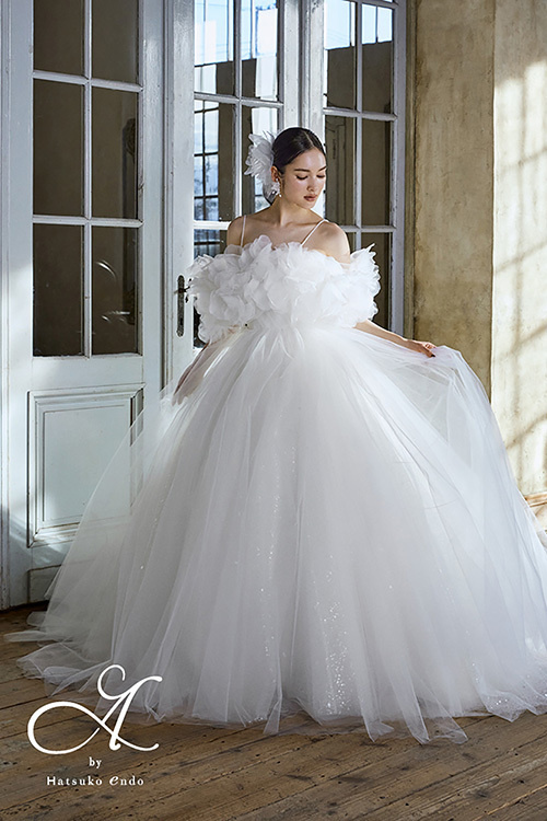 静岡市・富士市・沼津市のドレス専門店フィーノのウエディングドレス、ハツコエンドウ（Hatsuko Endo）のHE-148(Ginger)