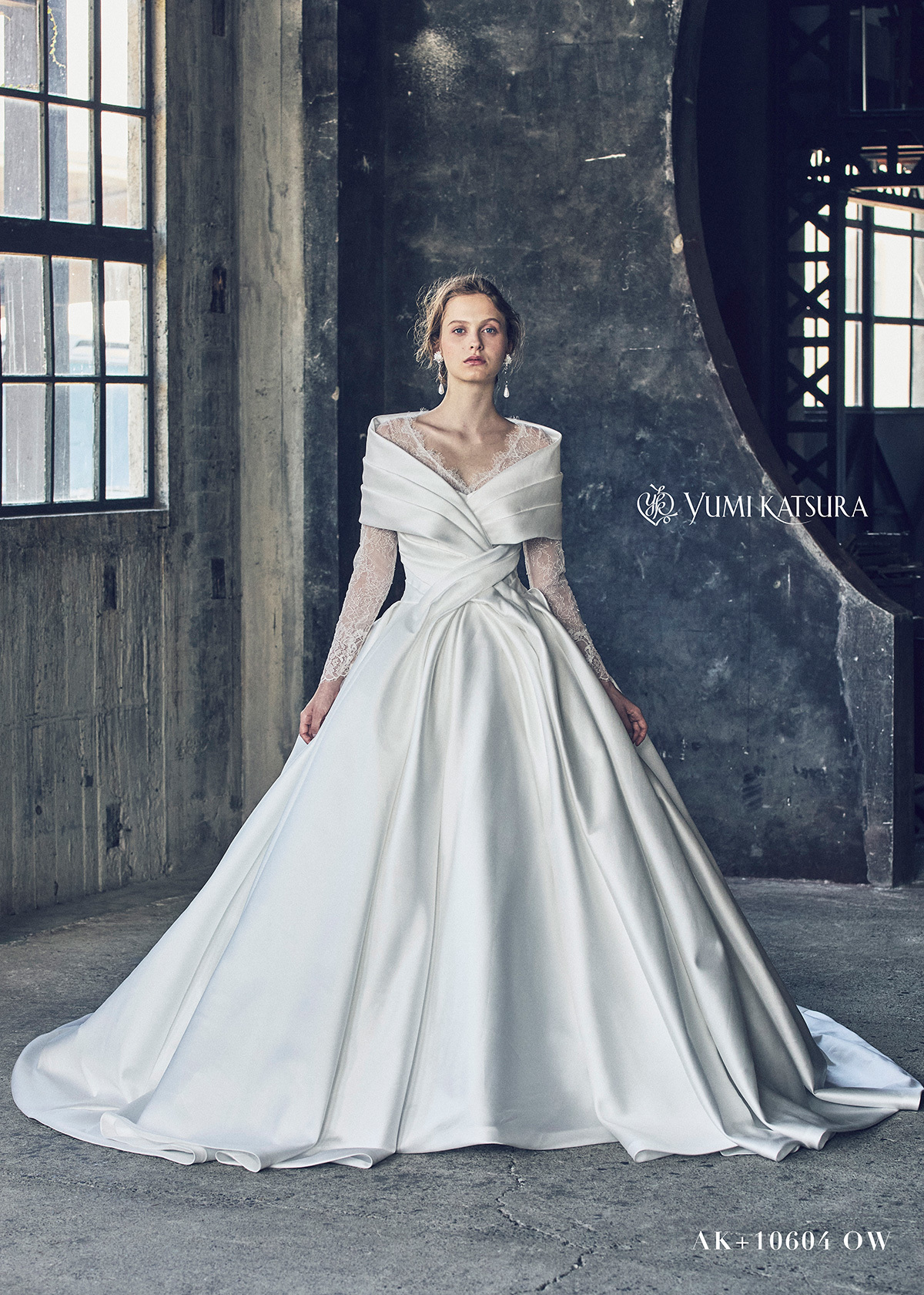 静岡市・富士市・沼津市のドレス専門店フィーノのウエディングドレス、桂由美AK-10604
