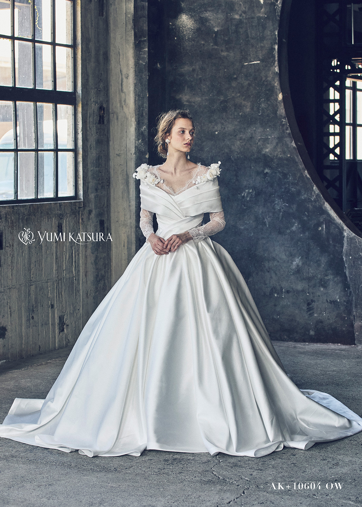 静岡市・富士市・沼津市のドレス専門店フィーノのウエディングドレス、桂由美AK-10604